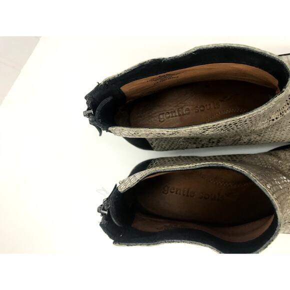 Gentle Souls Silver Black Pie Pod Ankle Boots Size 7.5 - Picture 6 of 10